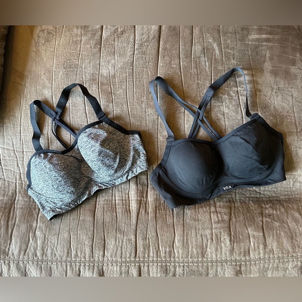 VSX Lightly Padded and Underwire Sports Bra, size 34D